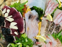 刺身盛り合わせ