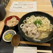 心粋うどん いろは OAP店