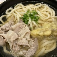 心粋うどん いろは OAP店