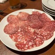 ラ　ロンディネ