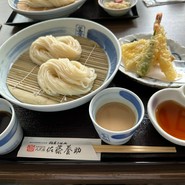 佐藤養助 横手店