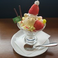 【金土日】くまさんパフェ