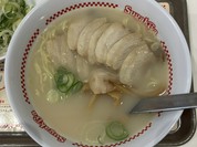 肉マシマシラーメン、トッピングネギ
