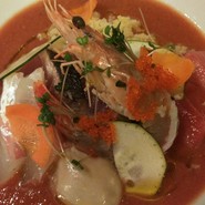 ガスパッチョ仕立てのカルパッチョ（コース料理）