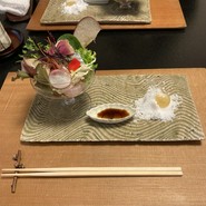 パフェ仕立てのお造り