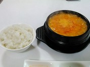 スンドゥブ(今日の昼食)