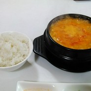 スンドゥブ(今日の昼食)