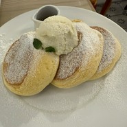 幸せのパンケーキ　心斎橋店