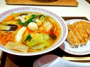 五目うま煮そば 餃子セット(フードコート店)