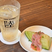 お通しの生ハムメロン