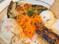 前菜盛り合わせ