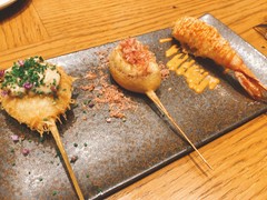 天使の海老　アメリケーヌソース、さつま芋と生ハム　トリュフバター、ホタテのムース　白ワインソース