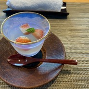 鮨広島　あじろや　本店