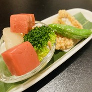 泳ぎとらふぐ　活蟹料理　あじ平　曽根崎
