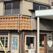 コムカフェ 三八屋