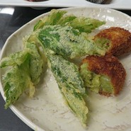 あした葉の天ぷらと明日葉コロッケ