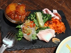 CINQUE　IKARIYA（チンクエイカリヤ）