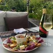 STELLAR WORKS Restaurant & Bar