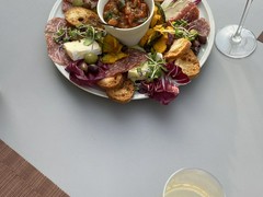 STELLAR WORKS Restaurant & Bar