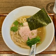 メンドコロ キナリ