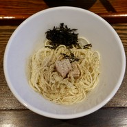 メンドコロ キナリ