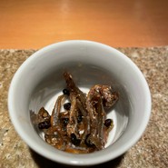 荒木町　きんつぎ