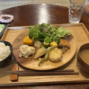 一口サイズのお料理でしたがどれも美味しくて満腹になりました^ ^