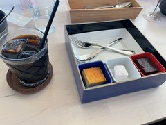 フレンチカフェ　ル・クロ　スゥ　ル　スリジェ