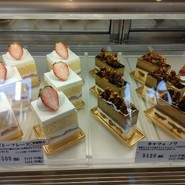 ラ メゾン ド シャルルー