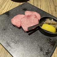 大阪屋　浜町店