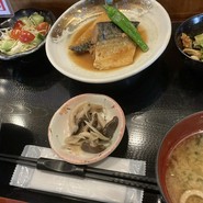 ランチの鯖味噌