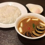 なすトマトチキン＋発酵バタートッピング