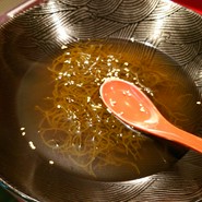 もずくスープ