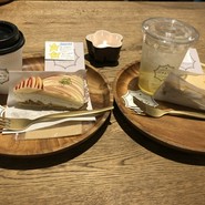 ハチカフェ 阿佐ヶ谷店