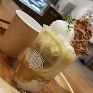 ハチカフェ 阿佐ヶ谷店