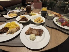 オールデイダイニング　グランドエール