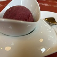 謝恩コース「赤ワインソルベ」