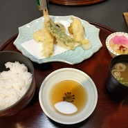名古屋コーチン石焼 日本料理 かな和