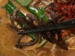 キクラゲとニラが大量に入ってます！