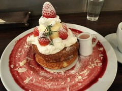 カフェ＆ブックス ビブリオテーク 福岡・天神 （caf & books bibliothequ