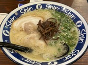 博多らーめん ShinShin KITTE博多店