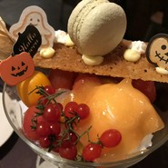 ワインと夜パフェ寧々