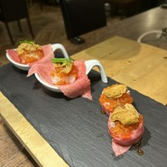 焼肉　うしどし　新宿