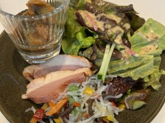 モダンチャイニーズブラッセリ― HALOW