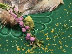 鰻のお刺身。カラスミ添え。