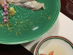 煎り酒という調味料でいただきます。