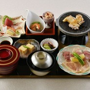 純系コーチン石焼御膳