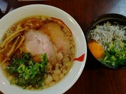 尾道ラーメン 麺屋 響