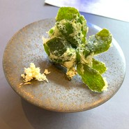 プレゼンテ スギ（PRESENTE Sugi）