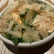 茶茶 白雨
